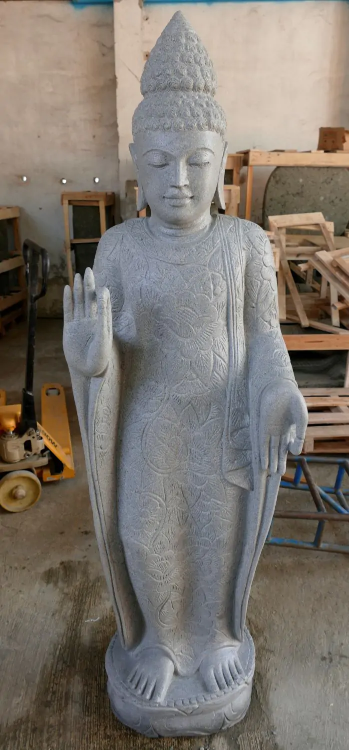  Product image 2 of the product “Standing Buddha with floral carving, Abudaya position. 54 x 36 x 176cm. Natural stone (river stone), stonemasonry ”